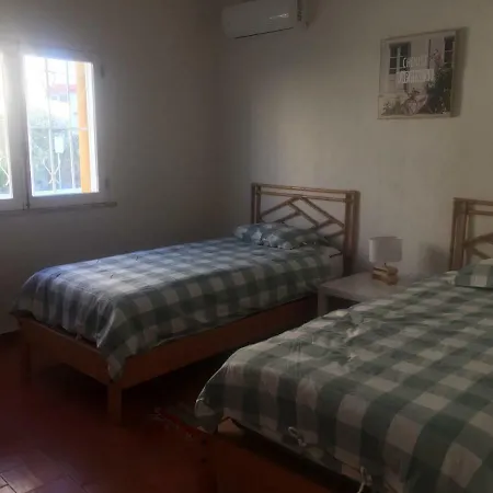 Vila Charming Luxury Private Pool With A/c,albufeira, Very Central And Quiet Area Albufeira