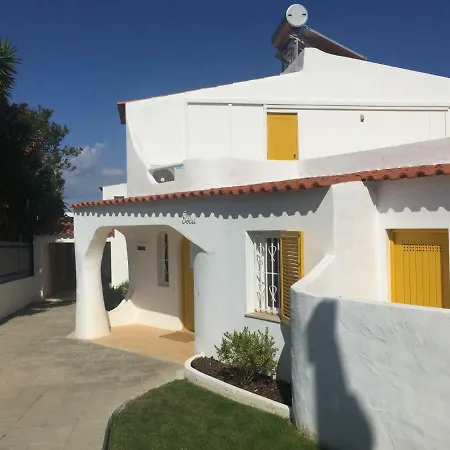 Vila Charming Luxury Private Pool With A/c,albufeira, Very Central And Quiet Area