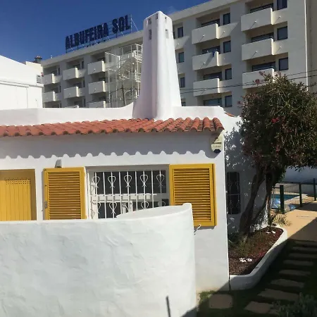 Charming Luxury Private Pool With A/c,albufeira, Very Central And Quiet Area * Albufeira