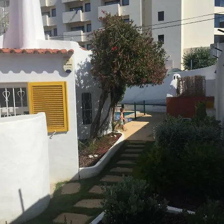 Charming Luxury Private Pool With A/c,albufeira, Very Central And Quiet Area Albufeira