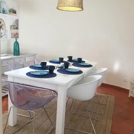 Charming Luxury Private Pool With A/c,albufeira, Very Central And Quiet Area