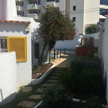Charming Luxury Private Pool With A/c,albufeira, Very Central And Quiet Area