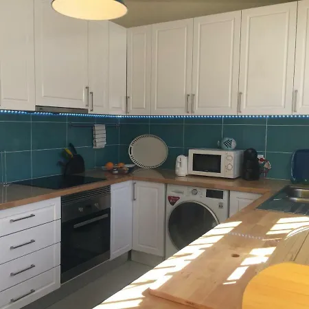 Villa Charming Luxury Private Pool With A/c,albufeira, Very Central And Quiet Area Albufeira